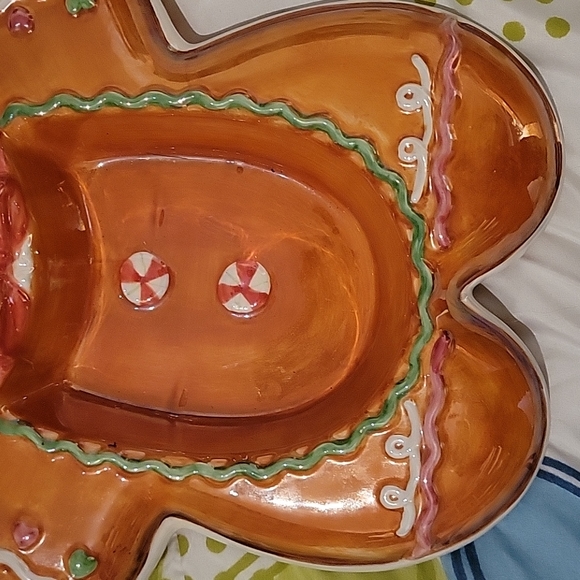 Christmas Holiday Gingerbread Man Cookie & Candy Dish/Tray by Palm Tree Co - Picture 3 of 9